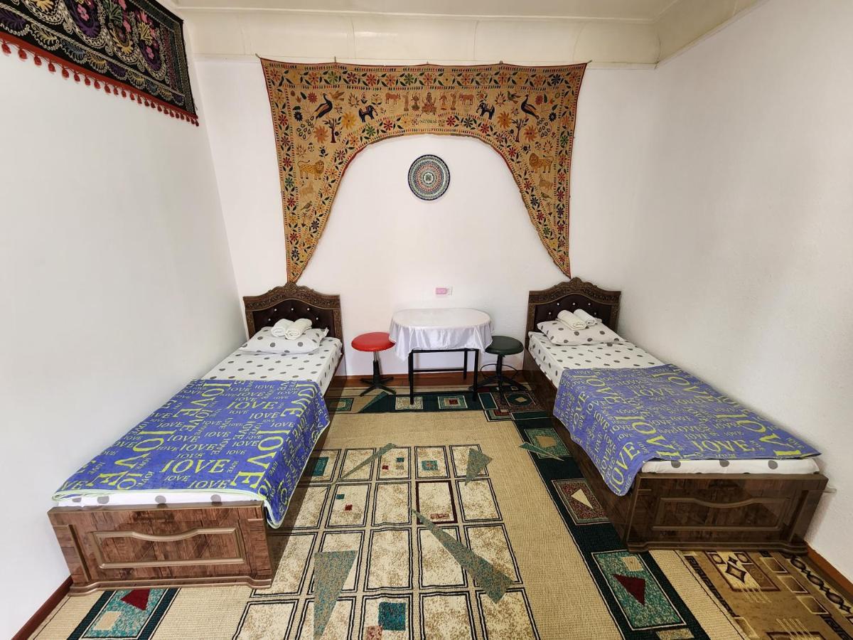 Zafar Family Guesthouse Bukhara Esterno foto